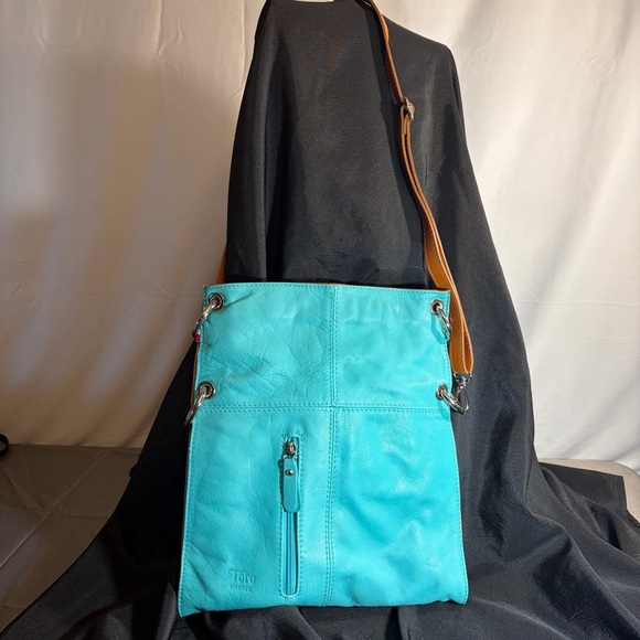 Toro Firenze leather Crossbody turquoise made in Italy adjustable strap tote - Picture 2 of 11